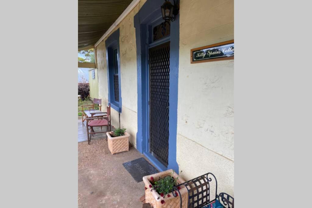 Kitty Spain'S Cottage Mannum Bagian luar foto