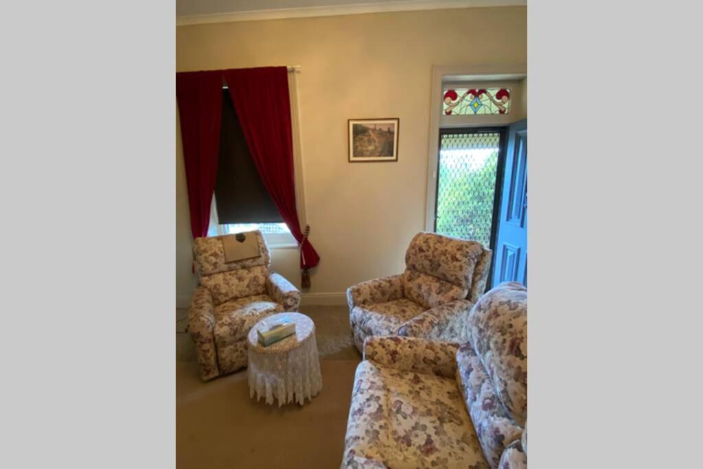 Kitty Spain'S Cottage Mannum Bagian luar foto
